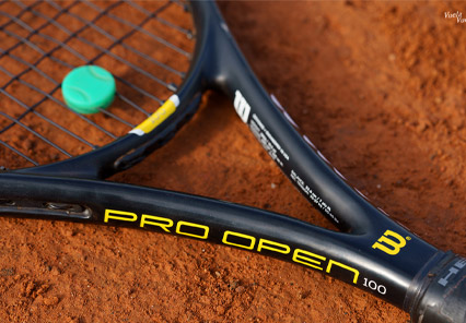 raqueta de tenis
